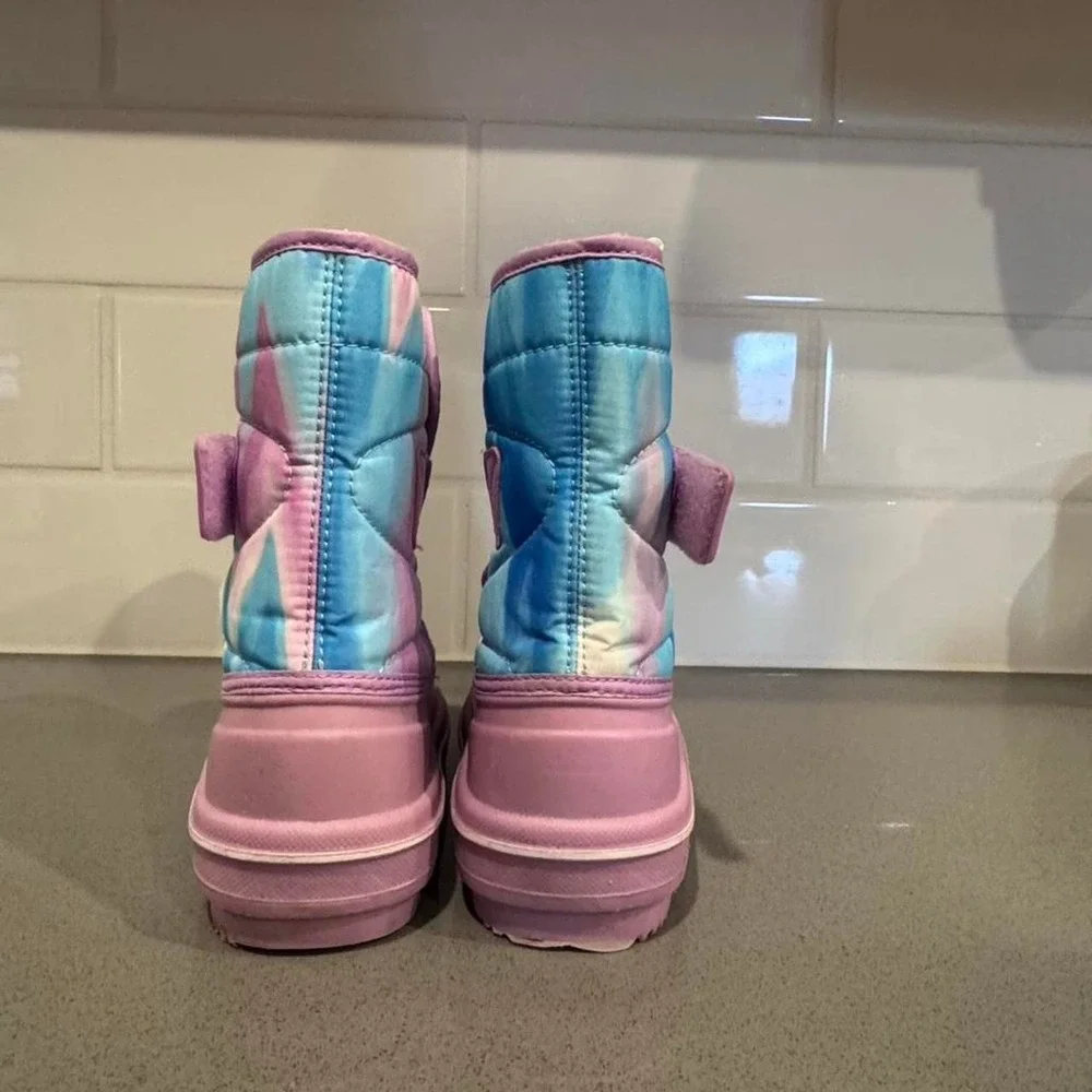 The children's place snow boots